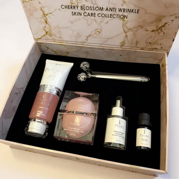 Predire Paris Cherry Blossom Anti-Wrinkle Skin Care Set – Sealed in Box - Picture 4 of 8